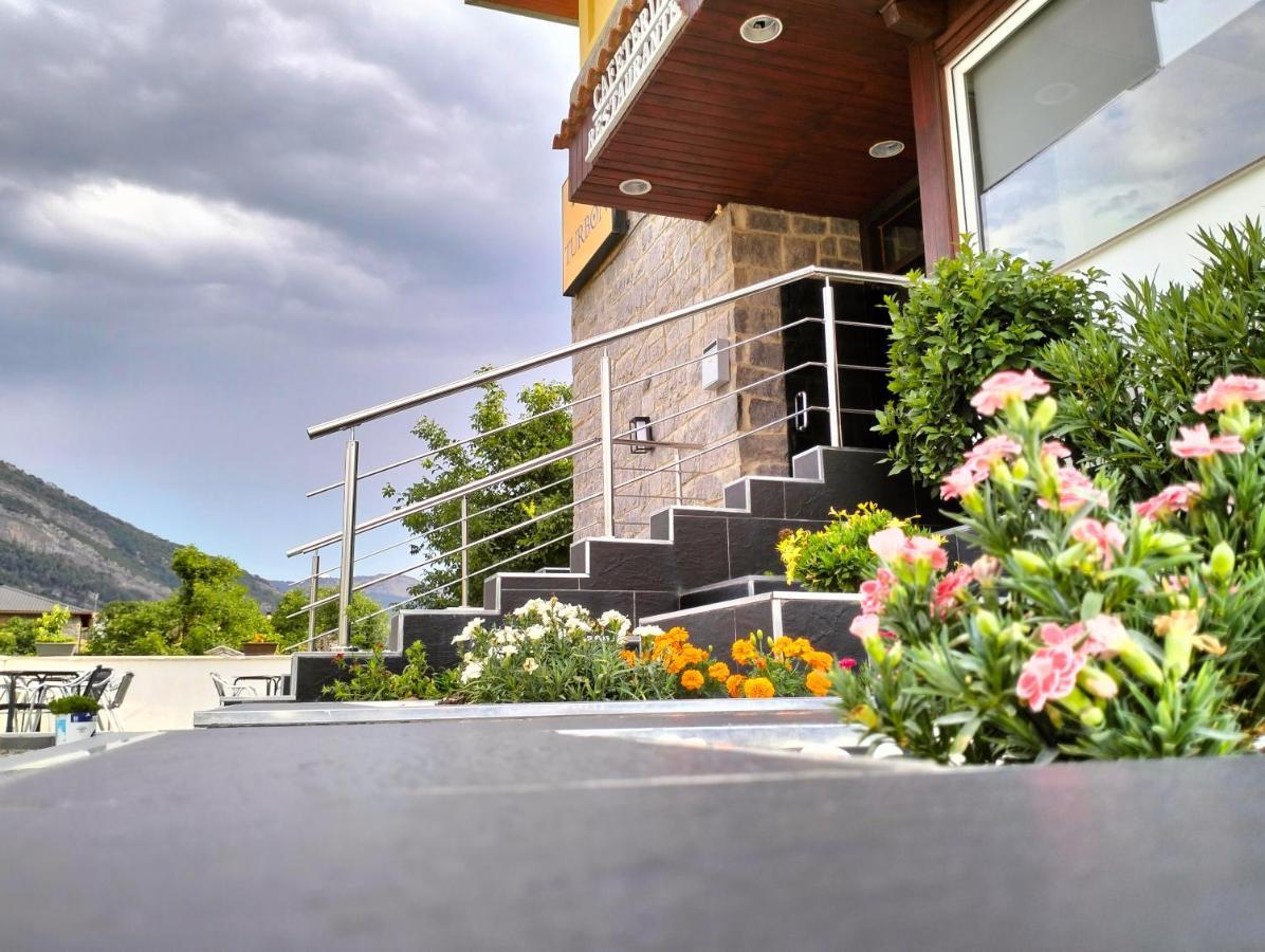 Hostal Turbon Campo  Exteriér fotografie